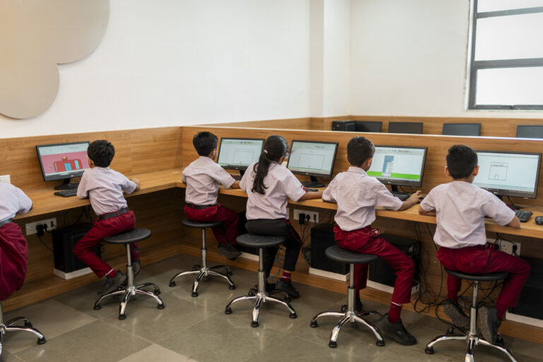 Career Guidance in Schools: Preparing Students for Careers That Do Not Yet Exist